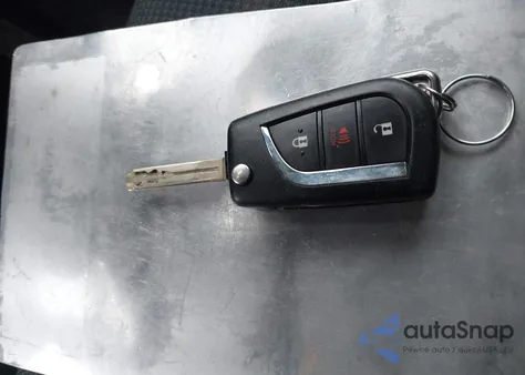 2021 Toyota Rav4 Le z USA, uszkodzony, nr VIN 2T3K1RFV1MC124410